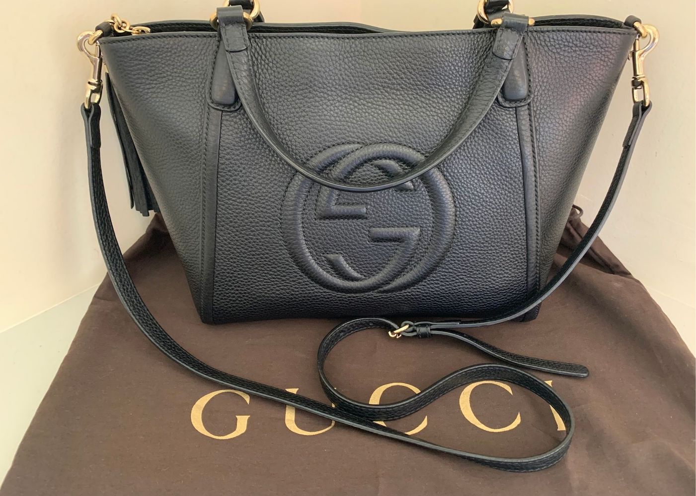 Gucci GG Supreme Bree Camera Crossbody Bag in Caspian Blue NEW - J'adore  Fashion Boutique