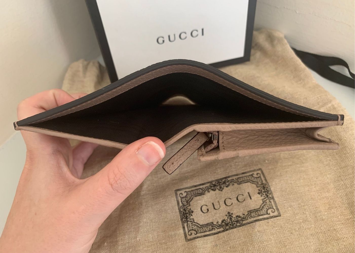 Gucci Ophidia GG Supreme Pouch NEW - J'adore Fashion Boutique