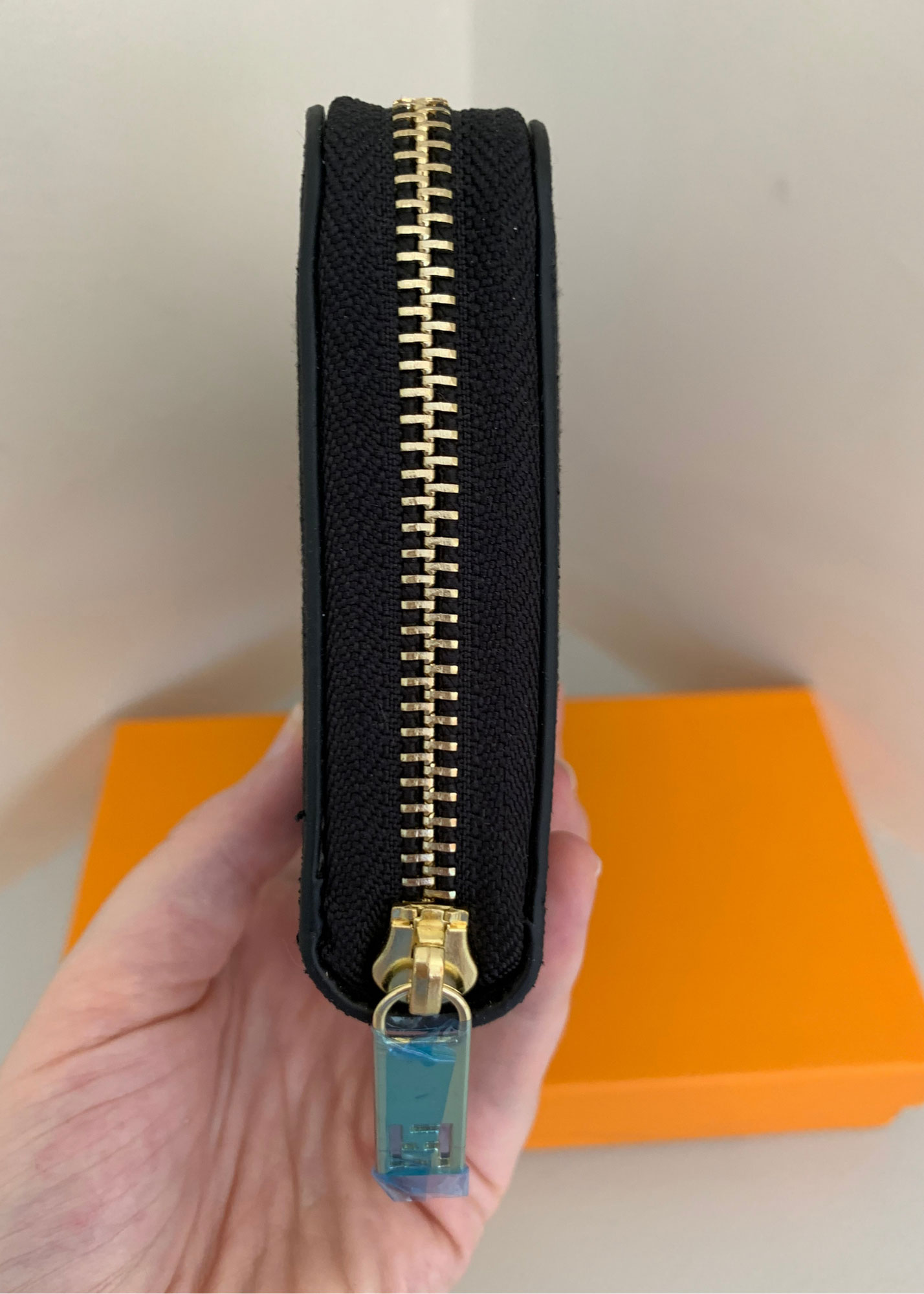 Fendi zipper hotsell