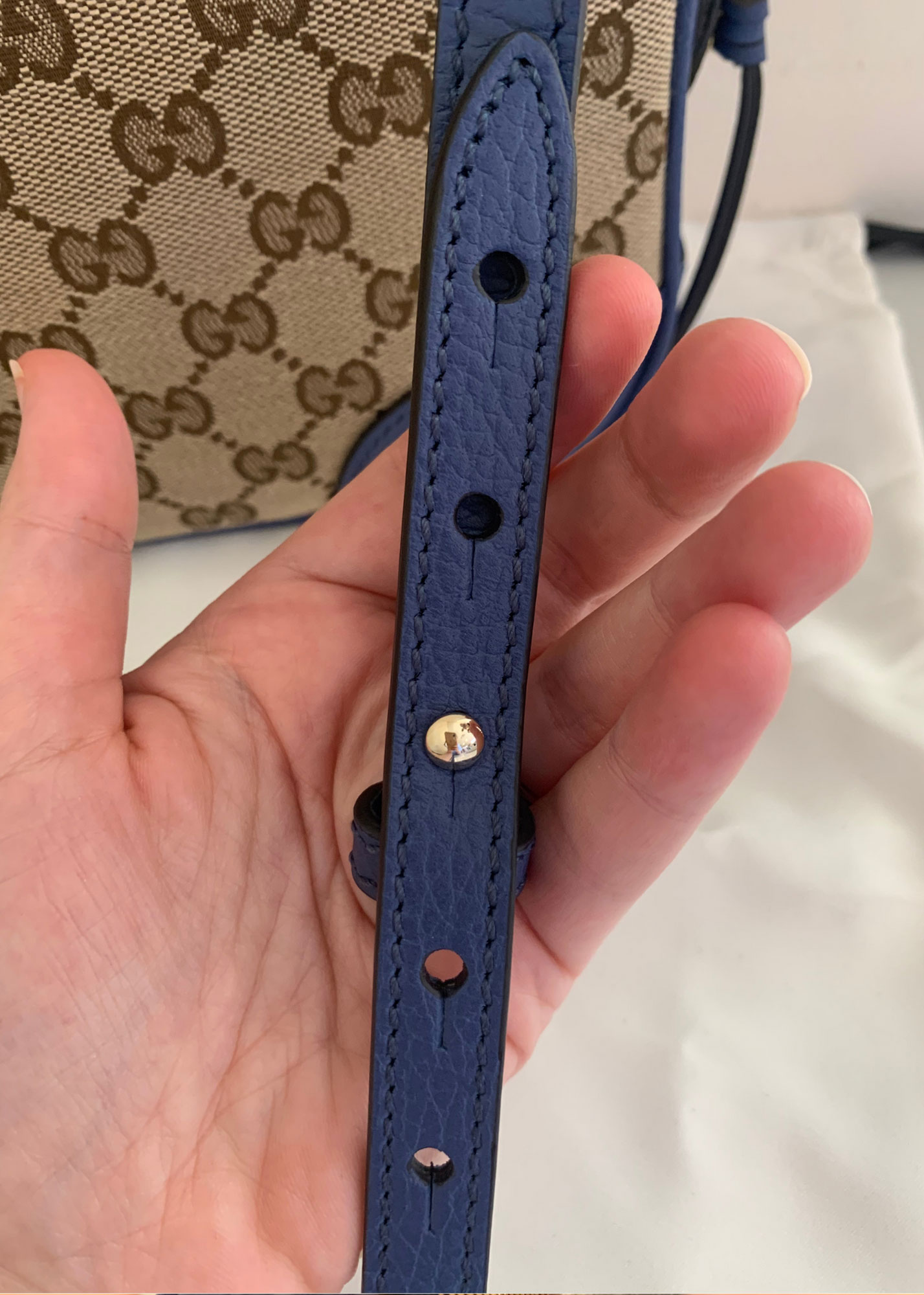 Gucci GG Supreme Bree Camera Crossbody Bag in Caspian Blue NEW - J'adore  Fashion Boutique